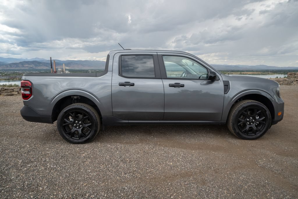 Used 2025 Ford Maverick XLT w/ Black Appearance Package AWD/4WD image 4