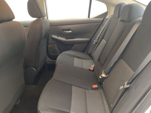 Used 2020 Nissan Sentra SV image 18