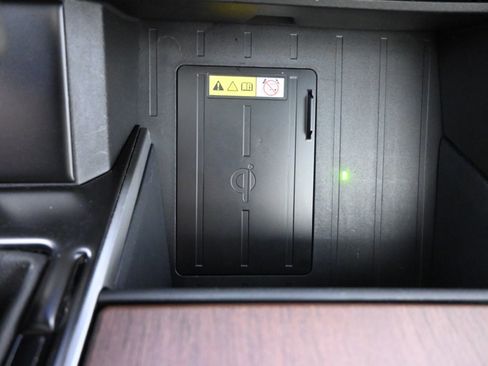 Used 2023 Toyota Tundra Capstone image 31