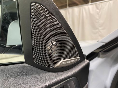 Used 2023 BMW M4 Coupe w/ Executive Package image 15