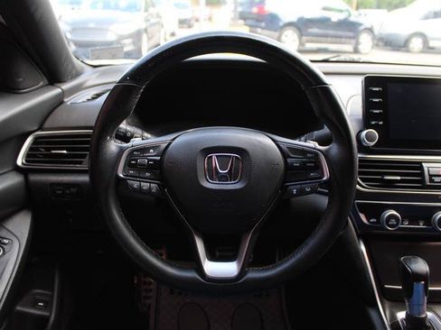 Used 2019 Honda Accord Sport image 12