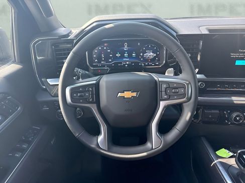 Used 2025 Chevrolet Silverado 1500 LTZ w/ Z71 Off-Road Package AWD/4WD image 12