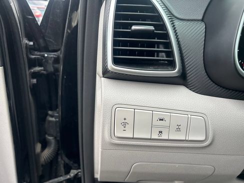 Used 2021 Hyundai Tucson SE AWD/4WD image 12
