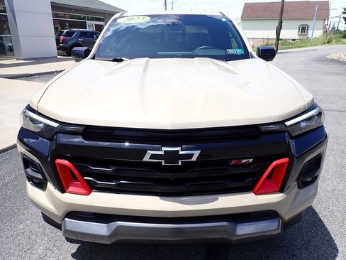 Used 2023 Chevrolet Colorado Z71 w/ Z71 Convenience Package 2 AWD/4WD image 12