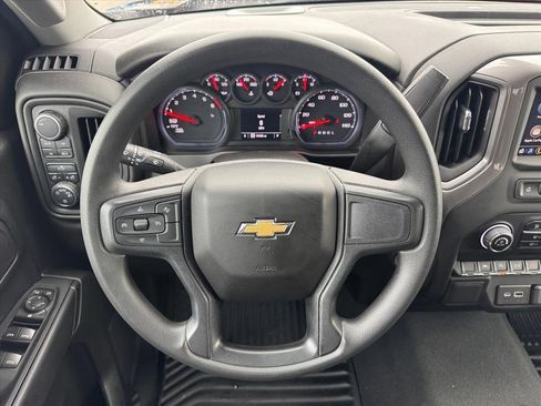 Used 2022 Chevrolet Silverado 1500 Custom image 10