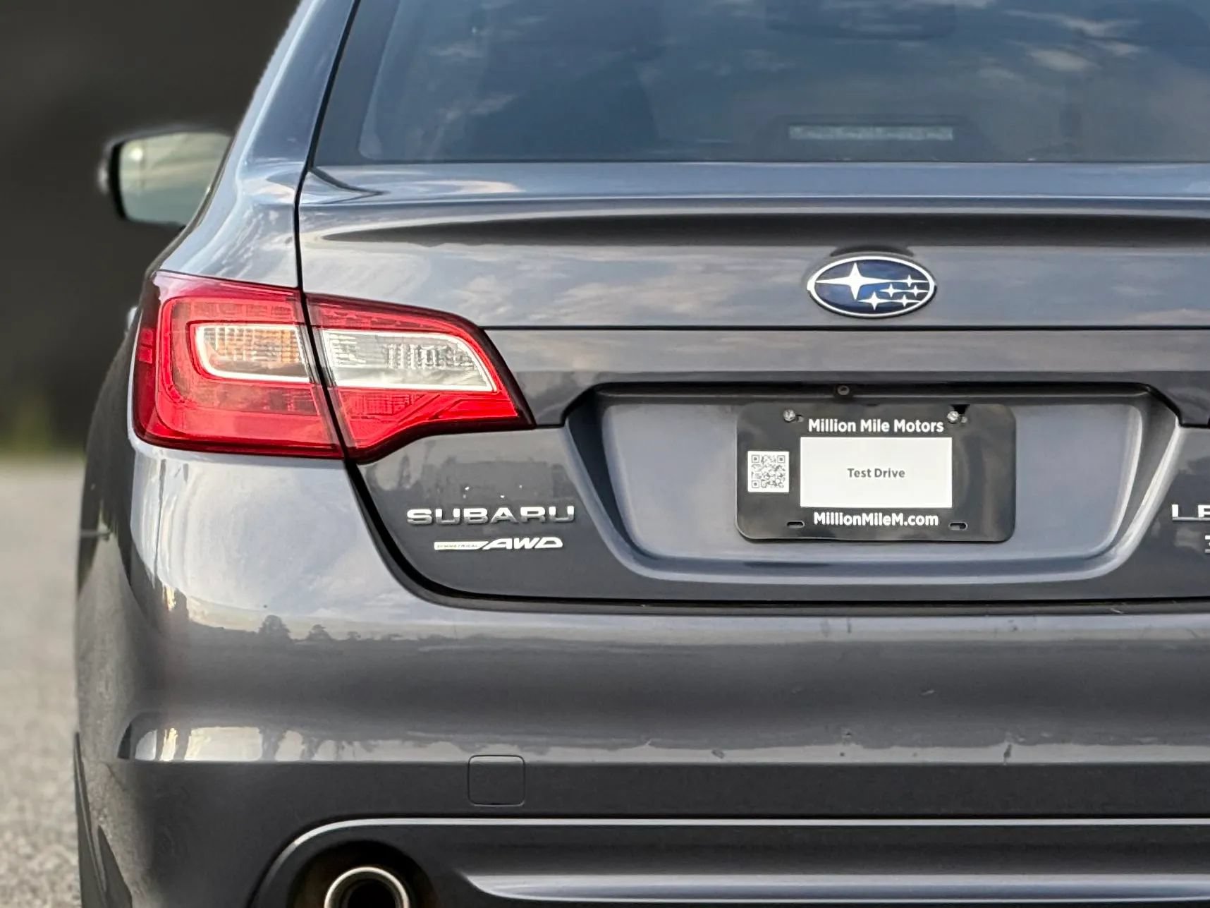Used 2016 Subaru Legacy 3.6R Limited AWD/4WD image 13
