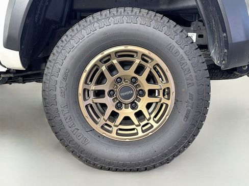 Certified 2023 Toyota Tacoma 4x4 Double Cab w/ Trail Edition image 29