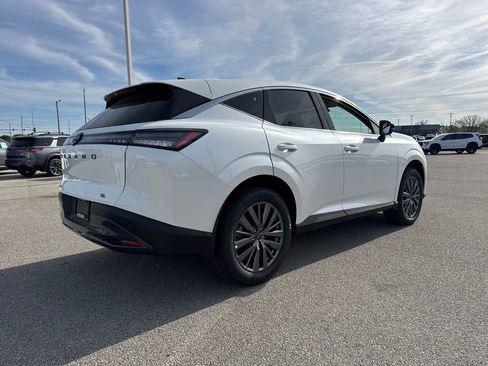 New 2026 Nissan Murano SL image 8