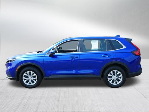 Used 2023 Honda CR-V LX image 4