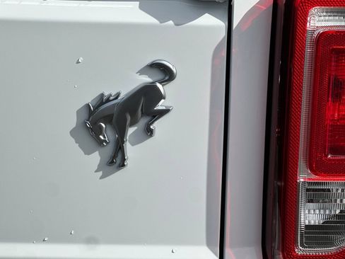 New 2025 Ford Bronco 4-Door AWD/4WD image 27