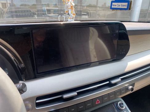 Used 2025 Hyundai Palisade Limited FWD image 15