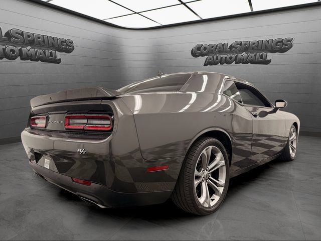 Used 2020 Dodge Challenger R/T RWD image 5