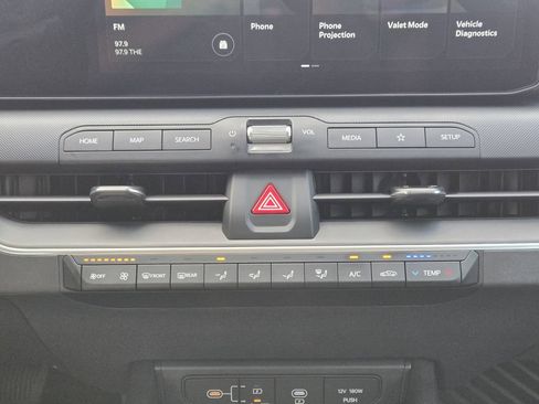 New 2026 Kia K4 FWD image 16