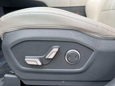 Used 2025 Hyundai Santa Fe SEL image 23