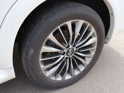 Used 2019 INFINITI QX80 Luxe w/ Proactive Package AWD/4WD image 42