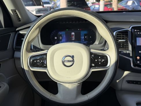 Used 2024 Volvo XC90 B5 Core w/ Climate Package AWD/4WD image 32