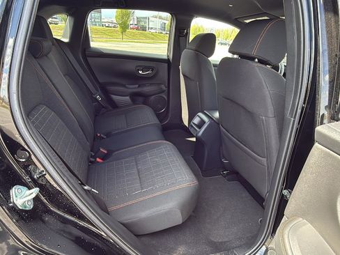 Used 2024 Honda HR-V Sport image 19