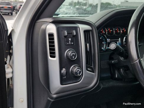 Used 2017 GMC Sierra 1500 SLE w/ Elevation Edition AWD/4WD image 27