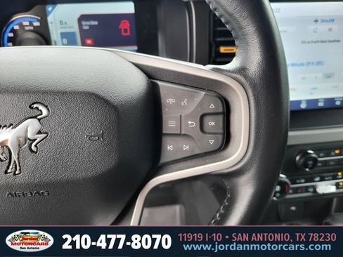 Used 2023 Ford Bronco Badlands AWD/4WD image 28
