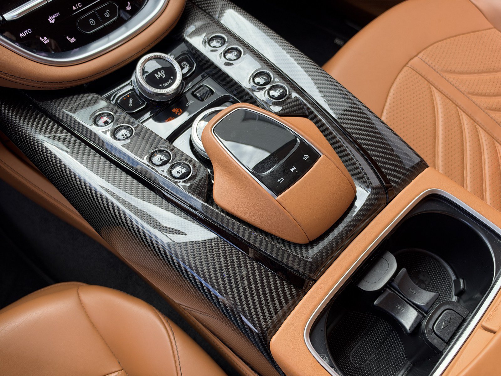 Used 2023 Aston Martin DBX 707 AWD/4WD image 33
