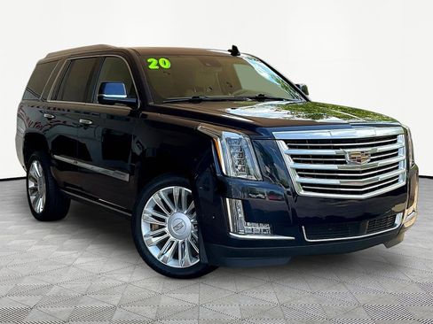 Used 2020 Cadillac Escalade Platinum AWD/4WD image 3