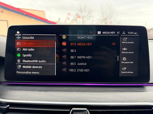 Used 2023 BMW 530i xDrive w/ Premium Package AWD/4WD image 37