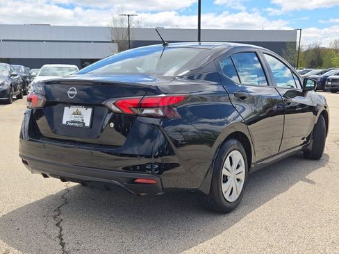 Used 2024 Nissan Versa S w/ Trunk Package FWD image 10