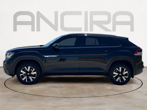 Used 2022 Volkswagen Atlas Cross Sport SE image 7
