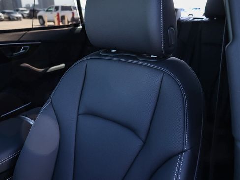 New 2026 Audi Q8 Premium Plus image 36