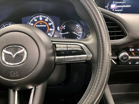 Used 2023 MAZDA MAZDA3 s FWD image 18