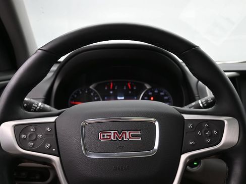 Used 2024 GMC Terrain SLT w/ Infotainment Package II AWD/4WD image 12