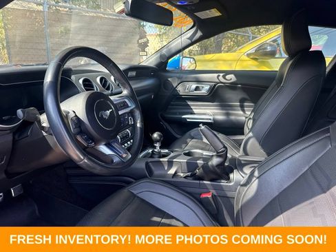 Used 2018 Ford Mustang GT Premium w/ Equipment Group 401A RWD image 8
