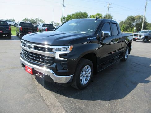 Certified 2023 Chevrolet Silverado 1500 LT AWD/4WD image 11
