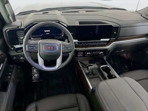 Certified 2025 GMC Sierra 1500 Elevation w/ Elevation Premium Package image 21
