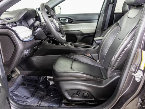 Used 2023 Jeep Compass Limited AWD/4WD image 24