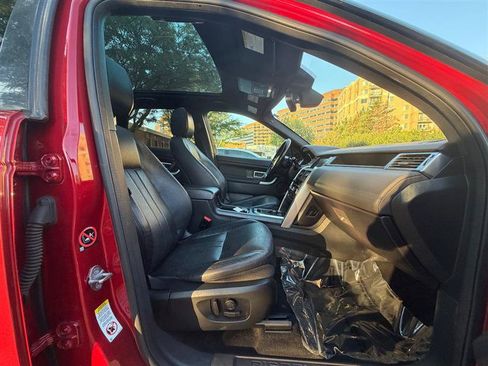 Used 2018 Land Rover Discovery Sport HSE AWD/4WD image 20