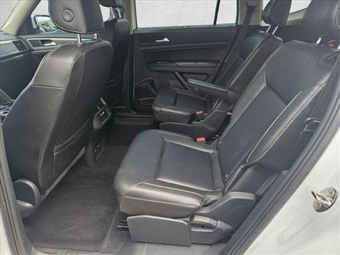 Used 2021 Volkswagen Atlas SEL AWD/4WD image 18
