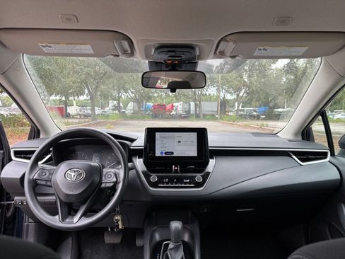 Used 2025 Toyota Corolla LE FWD image 26