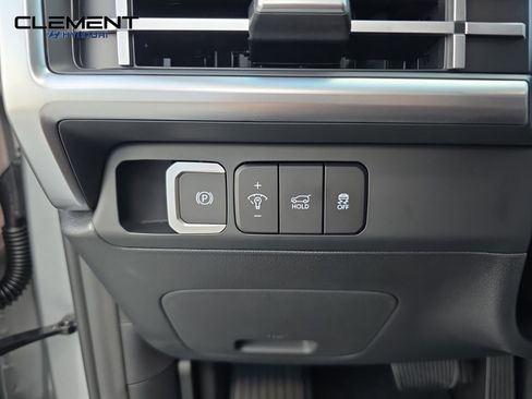 New 2026 Hyundai Santa Fe SE image 12