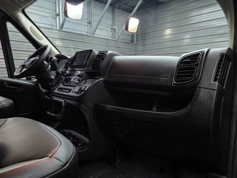 Used 2023 RAM ProMaster 1500 w/ Black Appearance Package FWD image 14