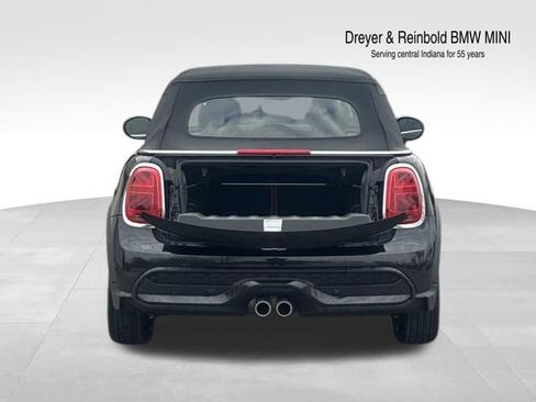 Used 2023 MINI Cooper S w/ Signature Upholstery Package FWD image 30