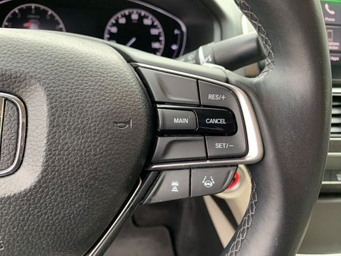 Used 2018 Honda Accord EX-L image 27