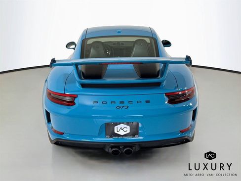 Used 2018 Porsche 911 GT3 w/ Sport Chrono Package RWD image 7