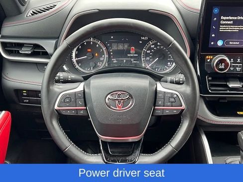 Used 2023 Toyota Highlander XSE image 26