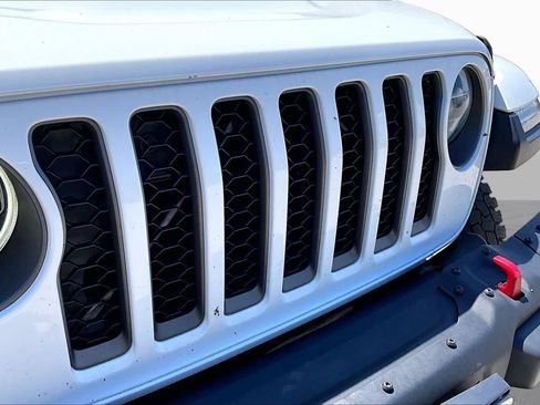 Used 2020 Jeep Gladiator Rubicon AWD/4WD image 32