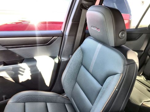 New 2026 GMC Acadia AT4 w/ Super Cruise Package AWD/4WD image 24