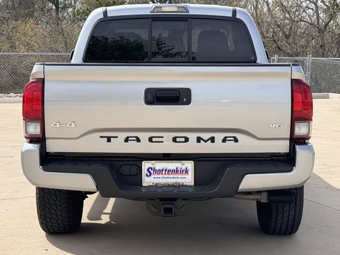Used 2023 Toyota Tacoma SR image 5
