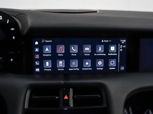 Used 2024 Porsche Taycan 4 Cross Turismo image 22