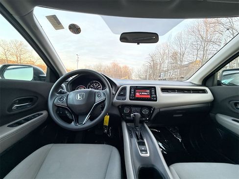 Used 2020 Honda HR-V LX image 21