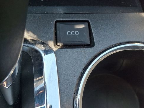Used 2017 Chevrolet Equinox LT AWD/4WD image 22